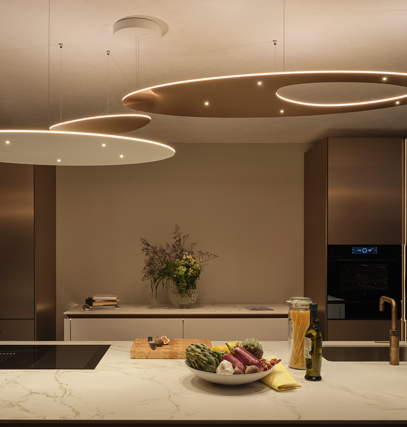 Form follows the idea