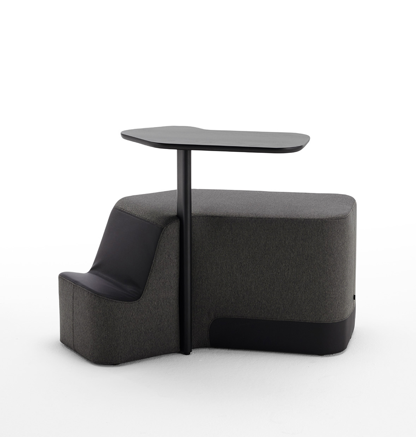 Bildergalerie Stylepark Selected Orgatec 2018