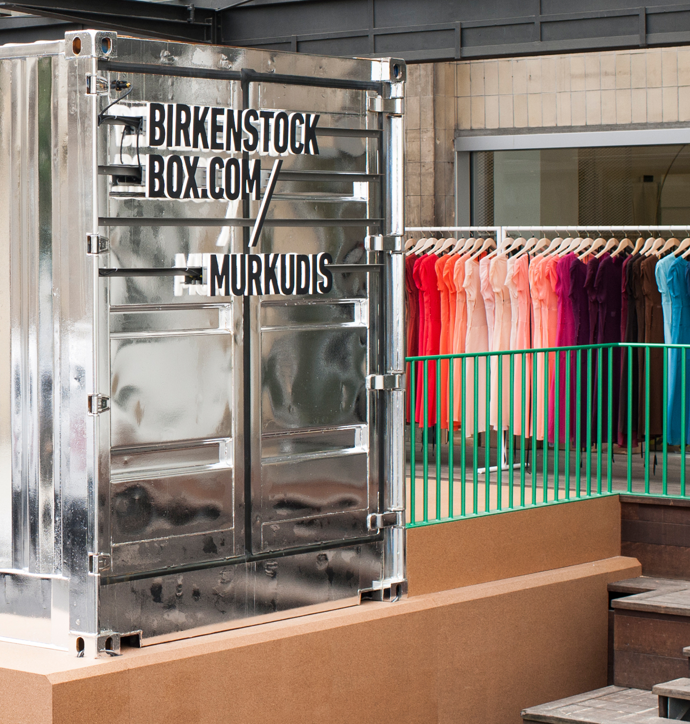 Experts for recommencements