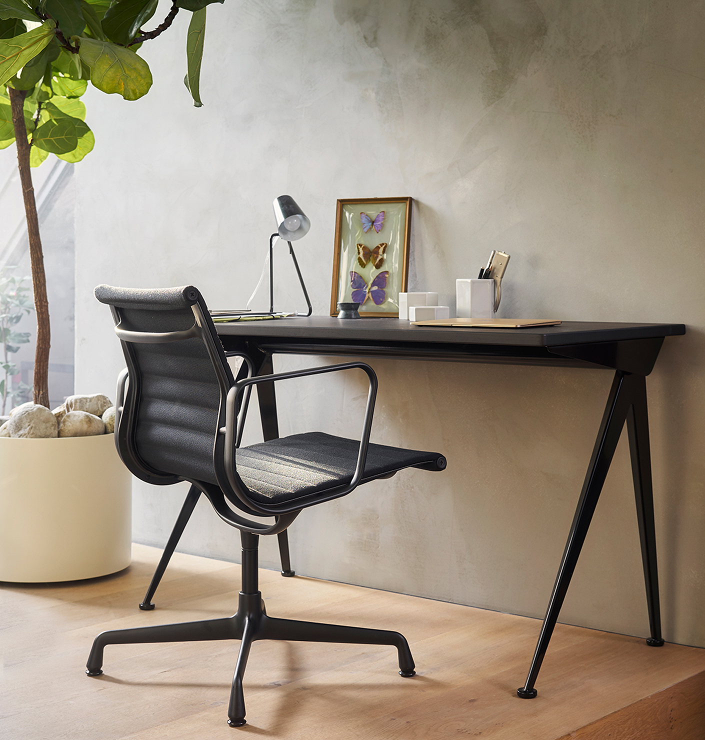 Attractive stay-at-homers