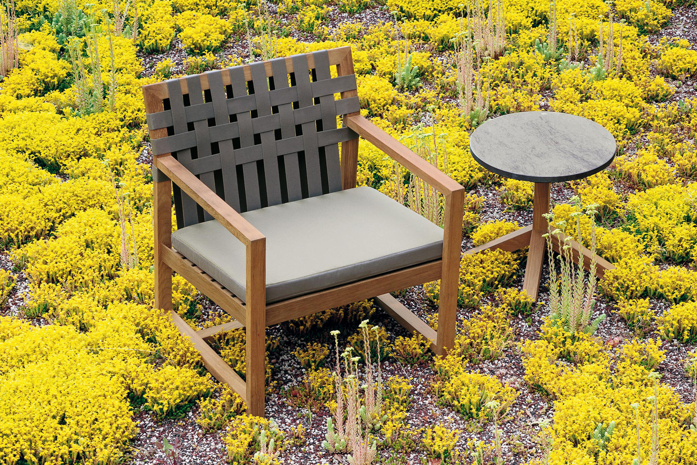 NETWORK lounge chair