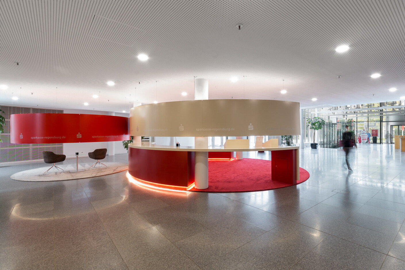 Sparkasse Regensburg 6401. Red Fire, 6501. Cream