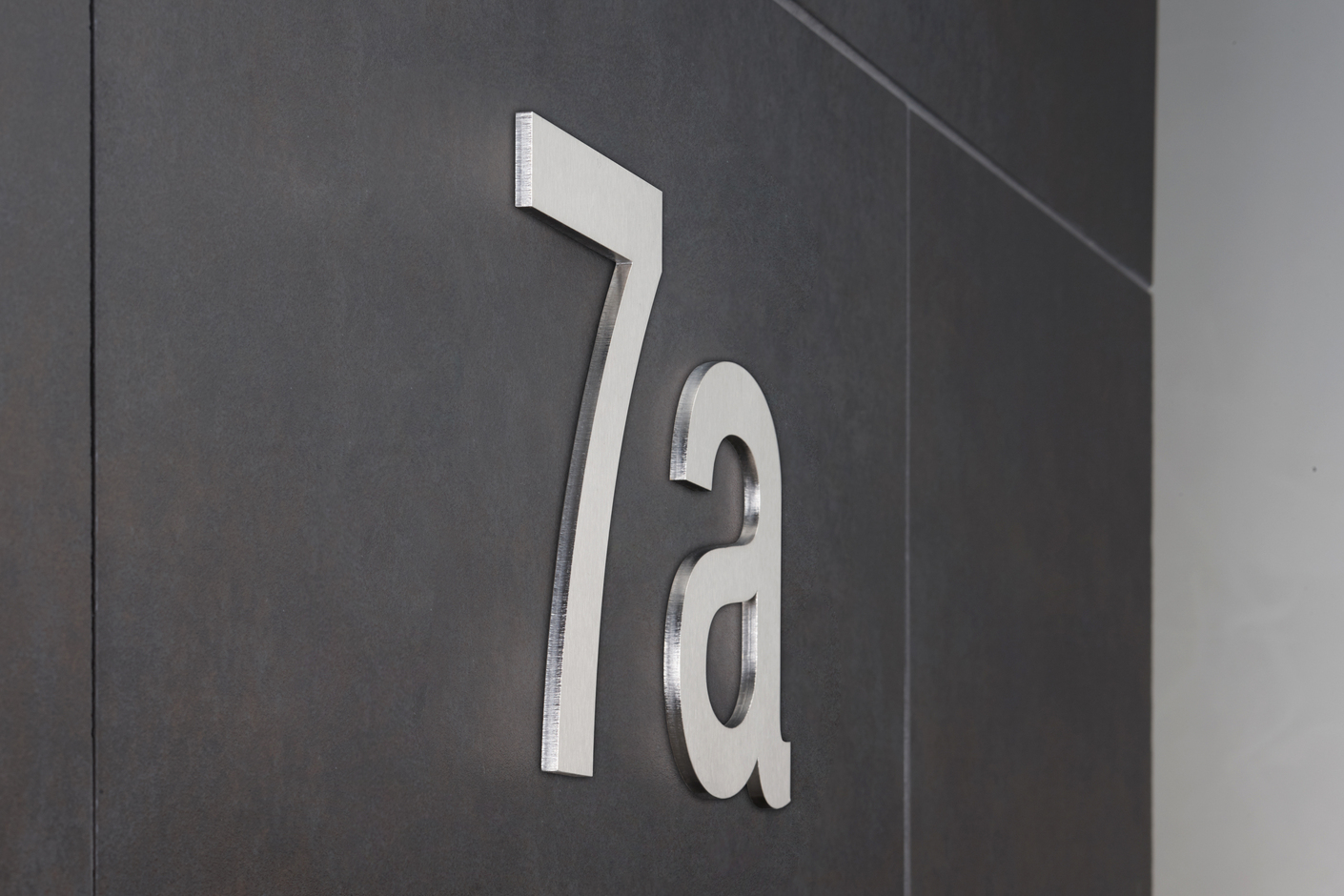 Wandbefestigungs-Set BFSS eingeschlagen