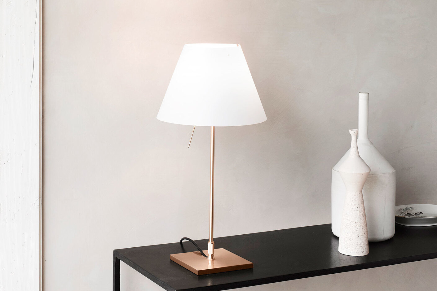Costanzina Brass table lamp