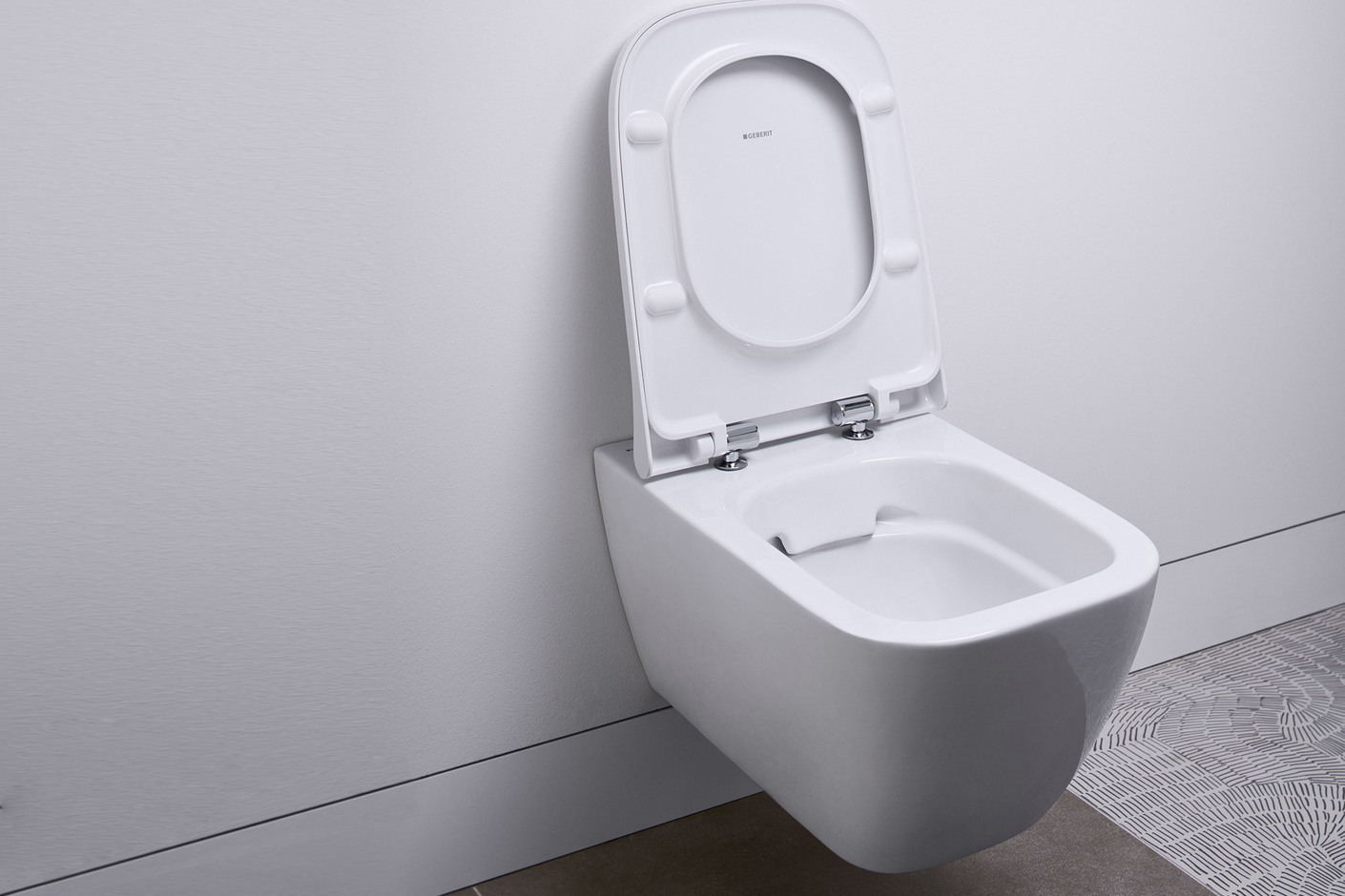 Smyle wall-mounted WC