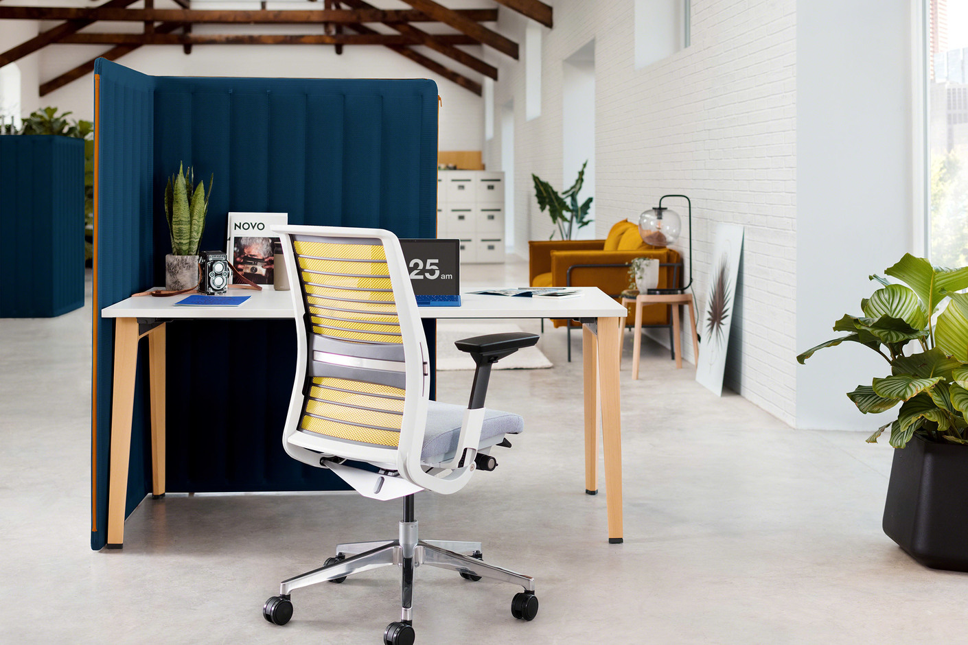 Büro- & Arbeitsstühle