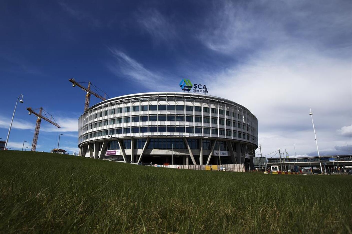 Sonnenschutzpaneele aus Lochblech, SCA complex in Göteborg