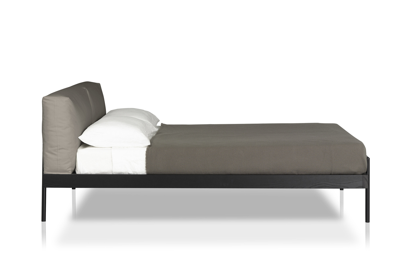 Betten & Schlafzimmermöbel