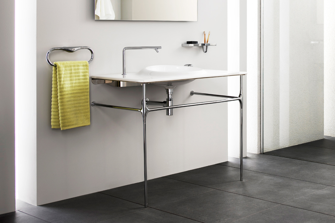 Istanbul washbasin with metal rack