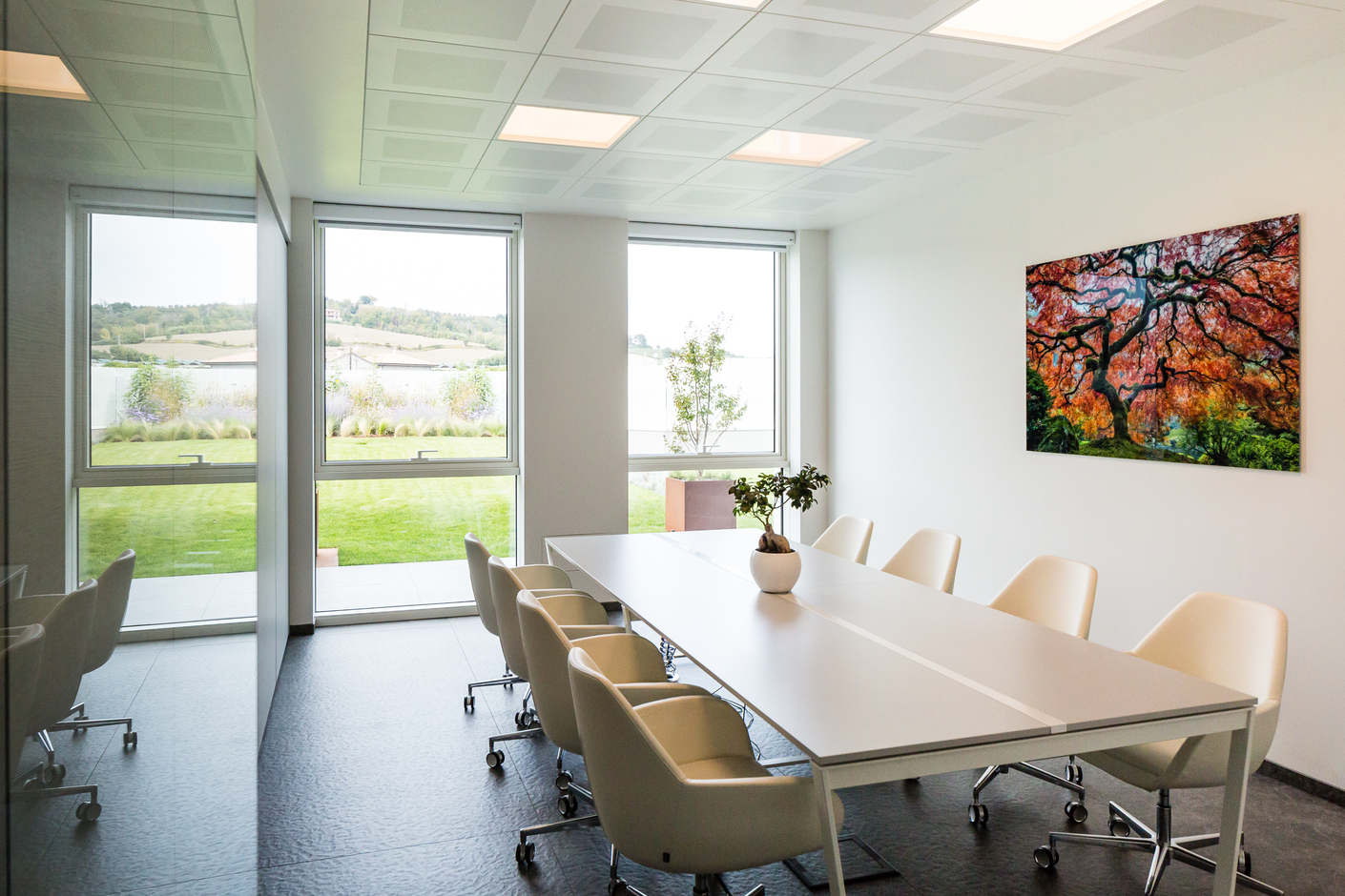 In-tile workspace lighting