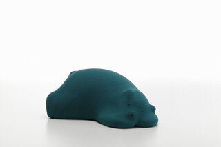 Resting Bear  von  Vitra