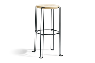 PALL B2-82  by  Blå Station