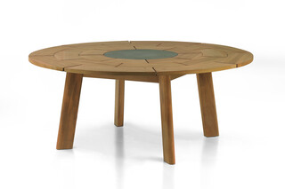 BRICK round table  by  Roda