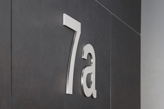 Wandbefestigungs-Set BFSS eingeschlagen  von  PHOS