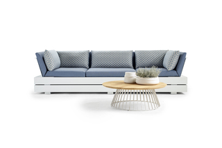 Boxx Drei-Sitzer Sofa  von  solpuri