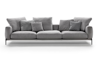 Romeo  von  Flexform