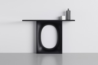 Holo console  by  Kristalia