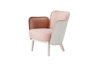 Julius easy chair  von  Gärsnäs