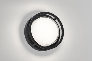 Montur R  von  Delta Light