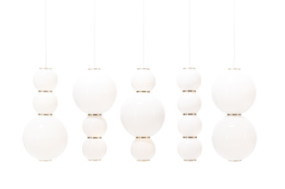 Pearls pendant lamp  by  Formagenda