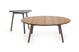 PIPER coffee table  von  Roda
