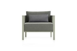 Solanas easy chair  by  Gandia Blasco