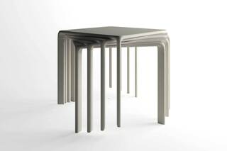 KES table  by  VONDOM