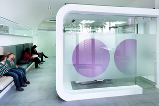 Zahnarztklinik Ortega & Cubillo 4102. Extreme Light  von  KRION