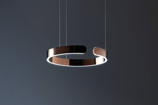 Mito sospeso  by  Occhio