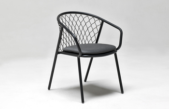 Nef Loungesessel mit Armlehnen