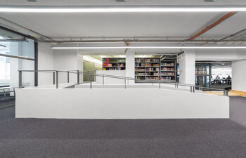 Technical University Munich 0102. Clear Nature