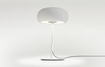 Vetra table lamp