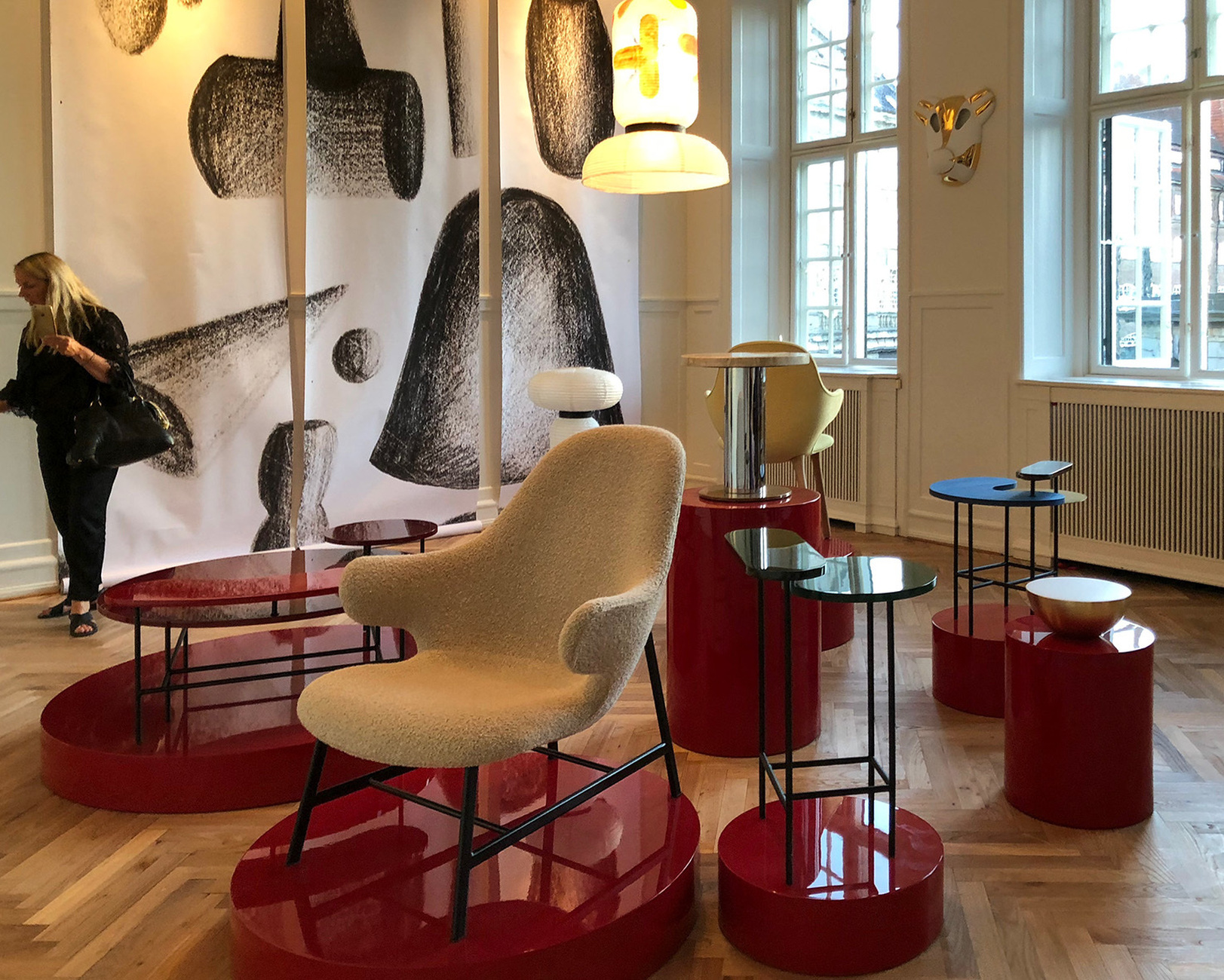 Homage to Jaime Hayon in the showroom of &tradition