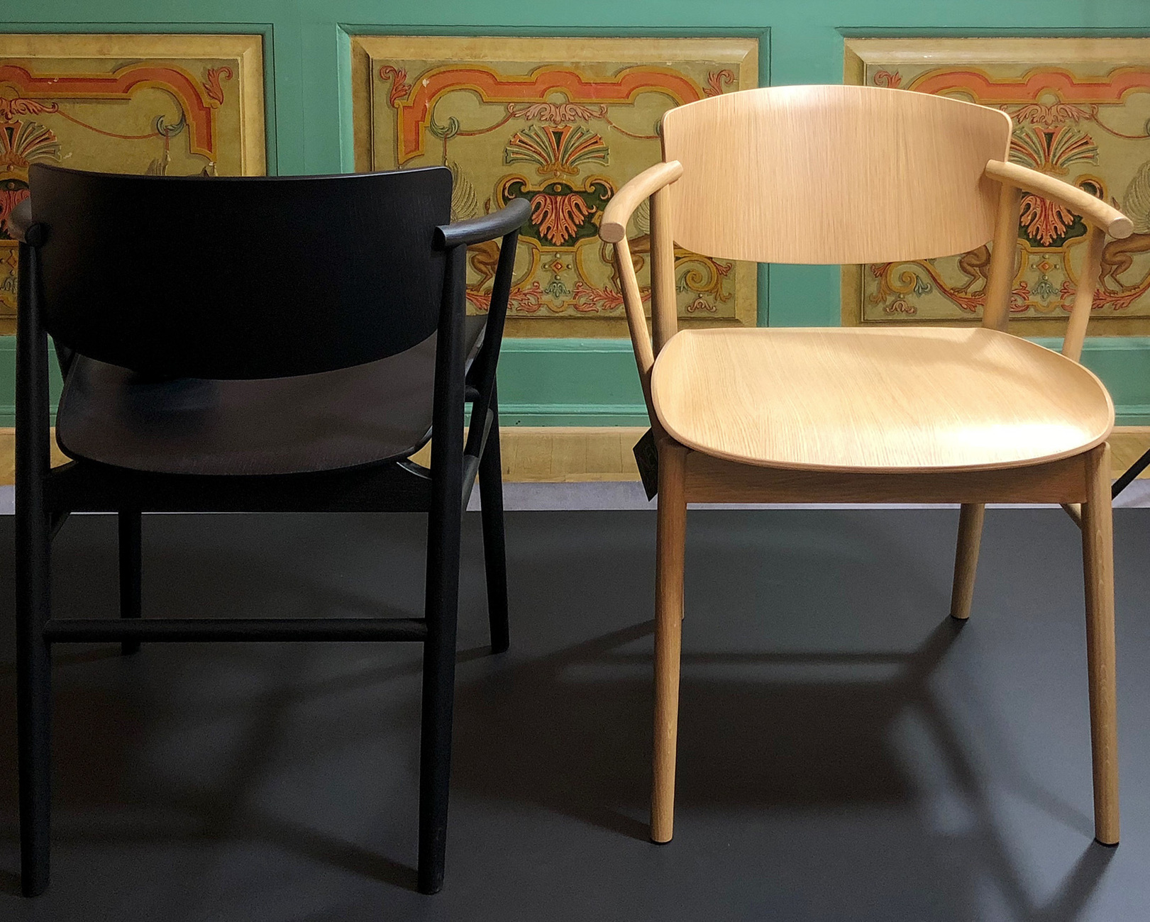 Winner of the Stylepark Selected Award at the Salone: The "NO1" chair by the Japanese design studio Nendo for Fritz Hansen