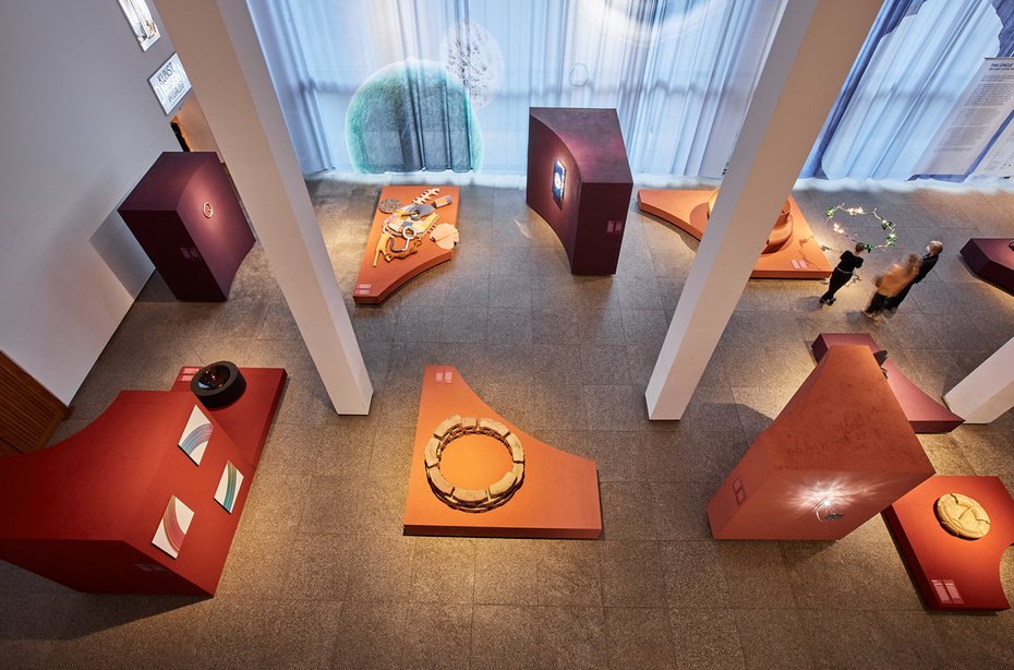 Bildergalerie "The Circle" im MAKK – Museum für Angewandte Kunst Köln