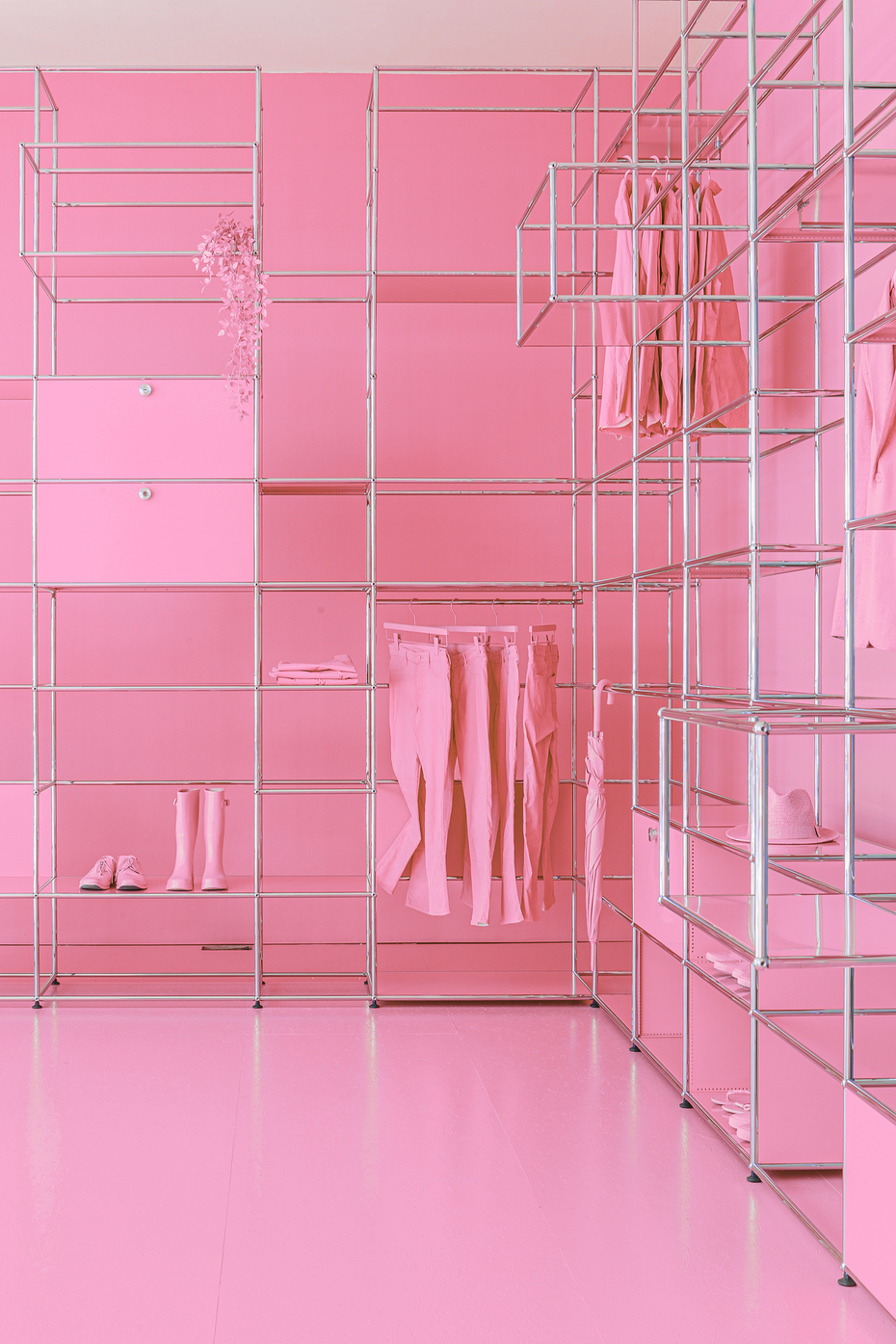 Bildergalerie USM im Fahrradgeschäft Rossignoli – True Pink