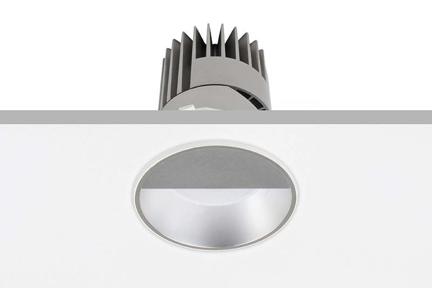 PERFORMANCE M TRIMLESS WALLWASHER ROUND