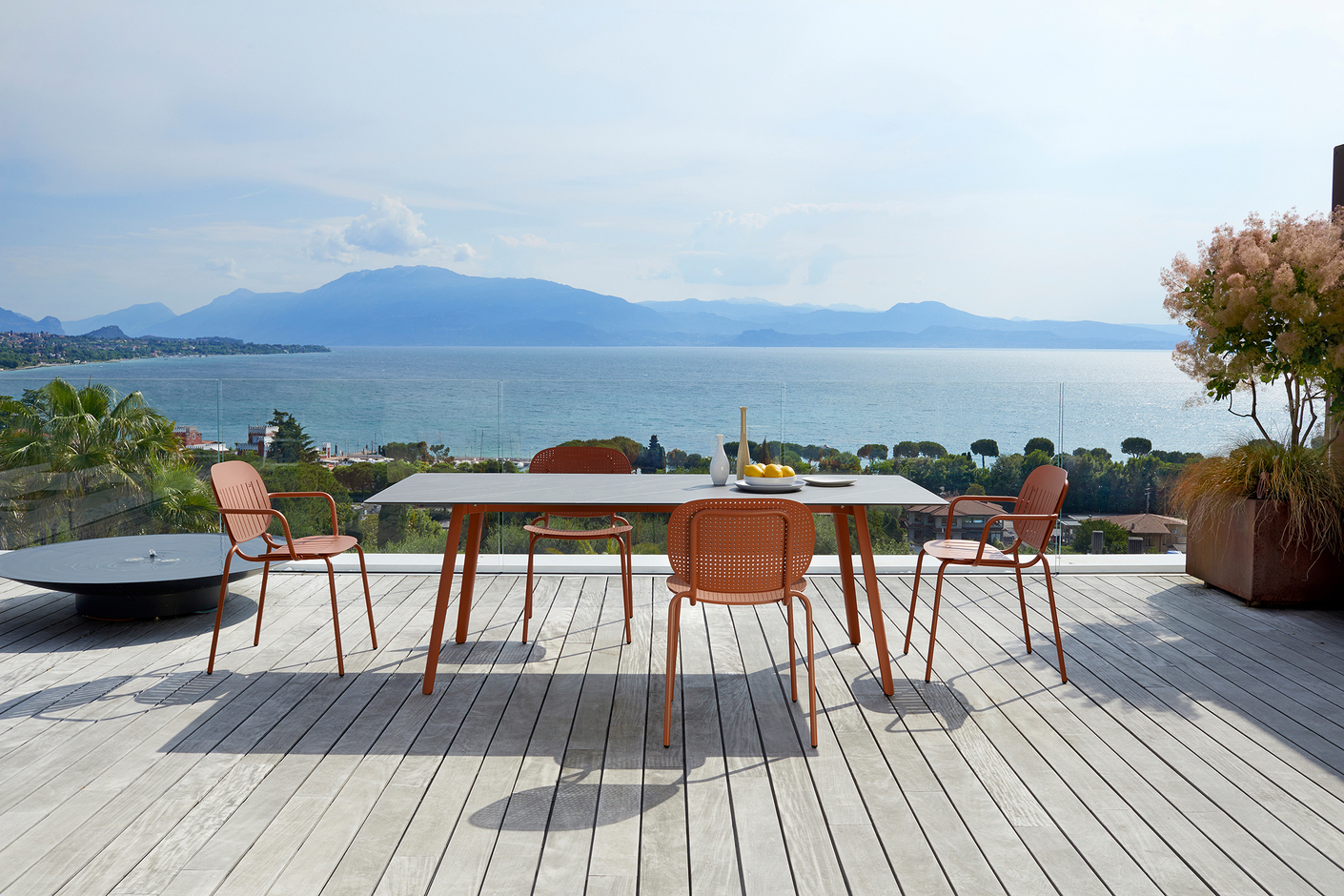 SQUID rectangular table