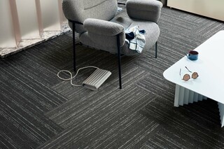 Grey Flash  von  Interface