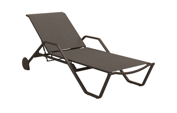 180 Stacking Lounger with Arms