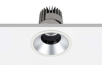 PERFORMANCE M STANDARD SPOT ROUND